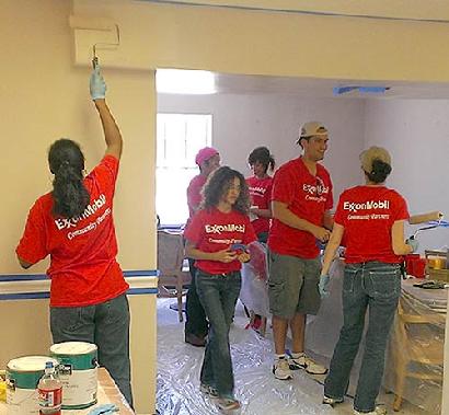 Day of Caring at Santa Maria’s